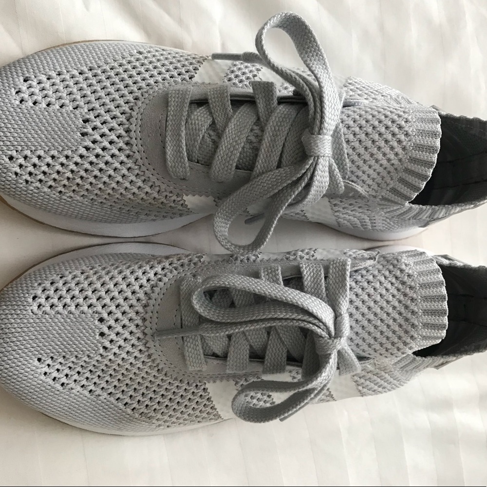 Adidas Boost size 6.5 (7) Prime Knit